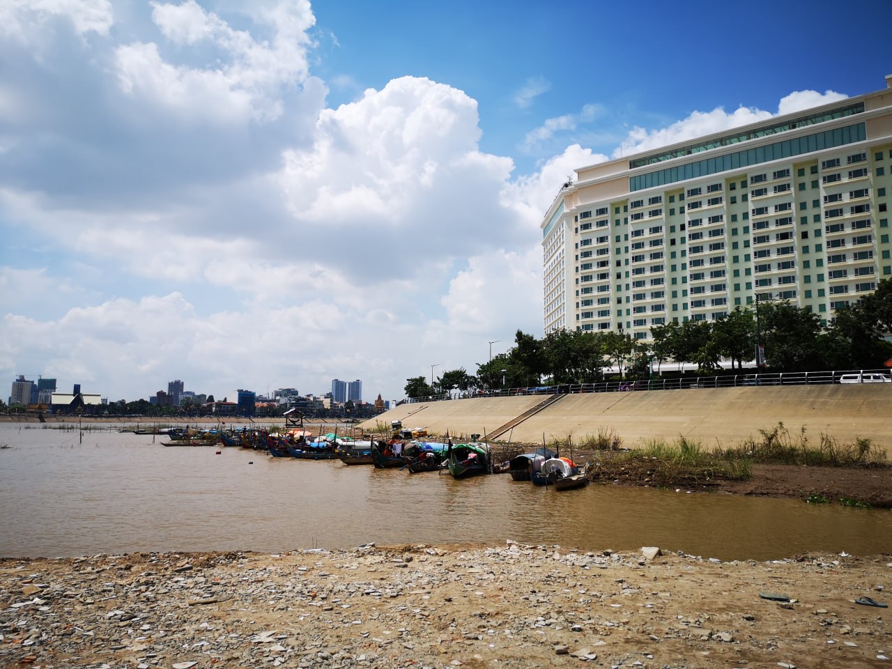 Fishing boats and hotels along the river