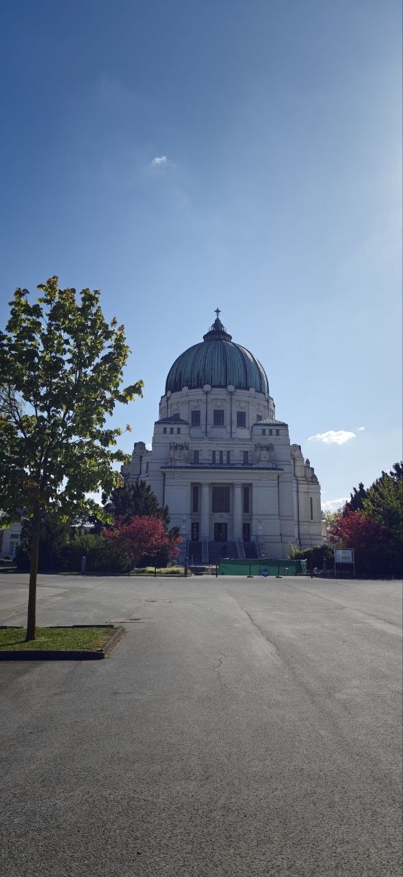 Karl-Borromäus-Kirche