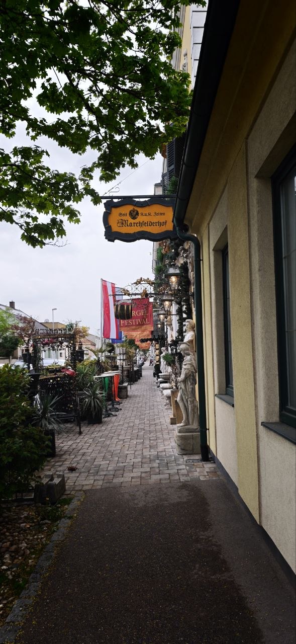 Marchfelderhof 餐廳