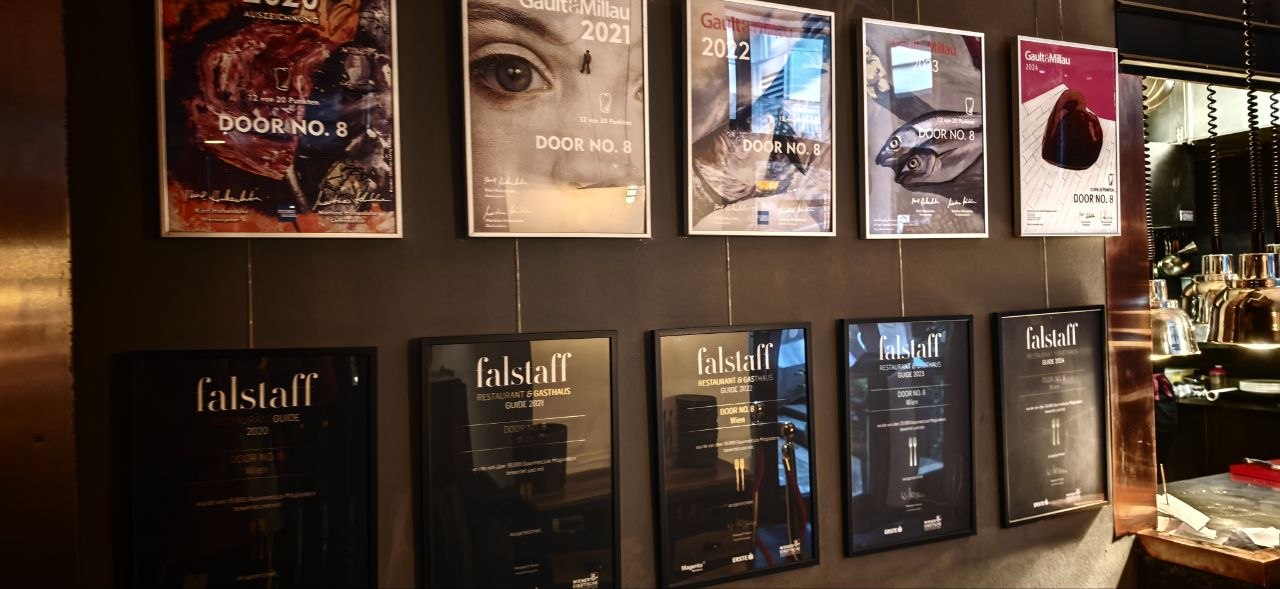 Gault&Millau 與 Falstaff 獎牌特寫